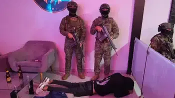 Conmoción en Quito: hallan el cuerpo de un hombre decapitado en un puente, un colombiano el señalado