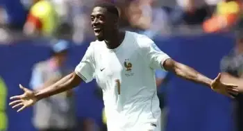 Dembelé llevó la ‘pelea’ por el Balón de Oro a Francia: está fue la jugada que le hizo a Mbappé