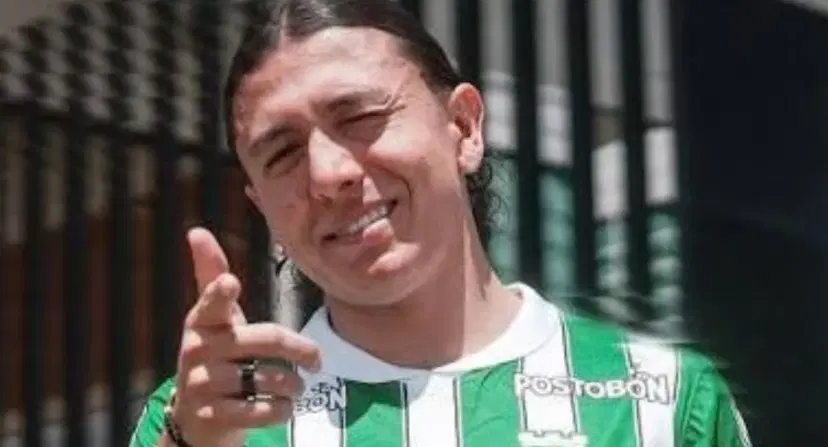 Ian Poveda, de figura emergente en Atlético Nacional a enfrentar proceso judicial en Inglaterra