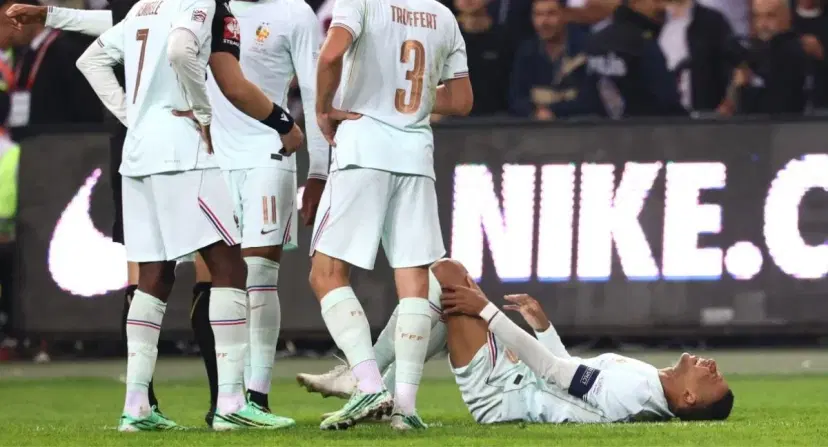 Video | Golazo y lesión de Mbappé en el estreno triunfal de Zidane con Francia