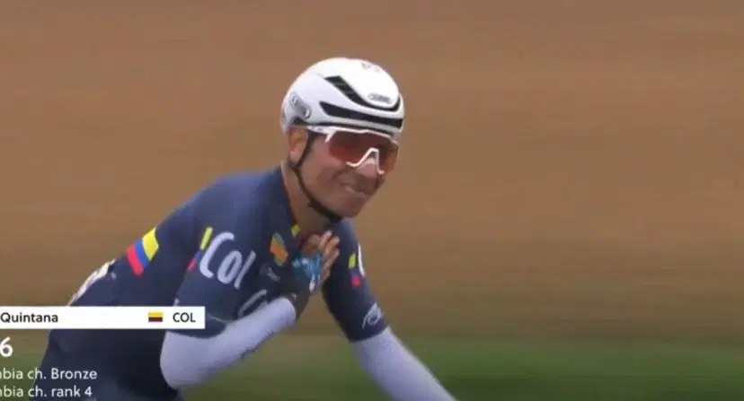 Se acabó el Mundial de ciclismo para Nairo Quintana: así se despidió cuando faltaban 100 km
