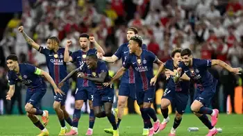Arsenal se congeló en los penales y el PSG es el bicampeón de la Champions League