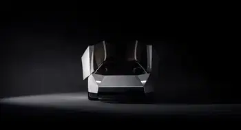 Tesla Roadster | Motores de propulsión, el alerón con piernas de robot y lo que no le han contado