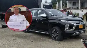 Así quedó el carro en el cual se movilizaba el líder social Freiman David Velásquez. Así quedó el carro en el cual se movilizaba el líder social Freiman David Velásquez.