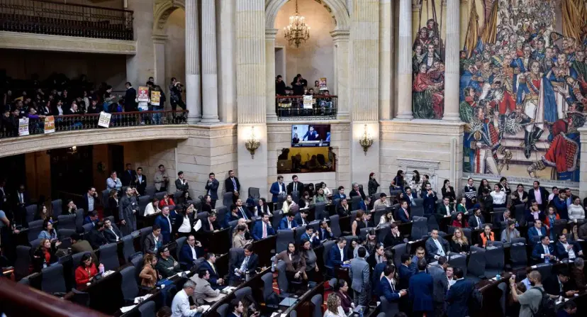 Congreso revisará exhortos de la Corte Constitucional Aborto, eutanasia y salud: los temas que revisará el Congreso por pedidos de la Corte Constitucional