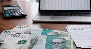 Cuánto aumentará el salario mínimo en 2027 Salario mínimo se acercaría a $ 2.200.000 en 2027: experto analiza el impacto en los sectores
