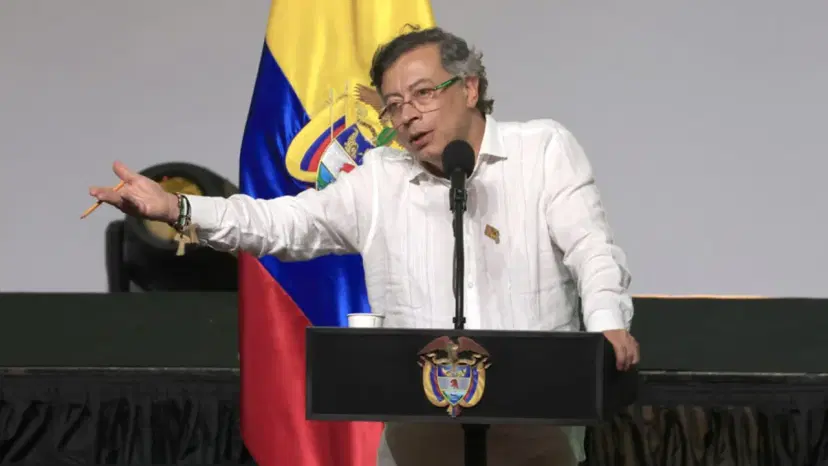 Gustavo Petro Petro advierte empate técnico y denuncia irregularidades durante las elecciones