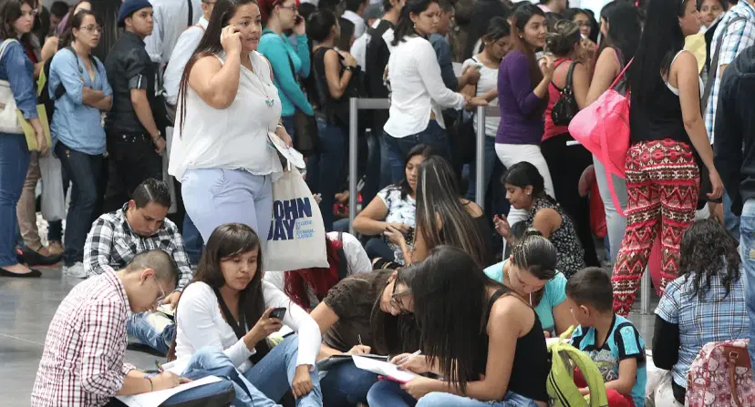 La tasa de ocupación a nivel nacional se mantuvo estática en 58,7 % durante el noveno mes. El desempleo a nivel nacional en Colombia bajó a 8,0 % durante el mes de septiembre de 2026