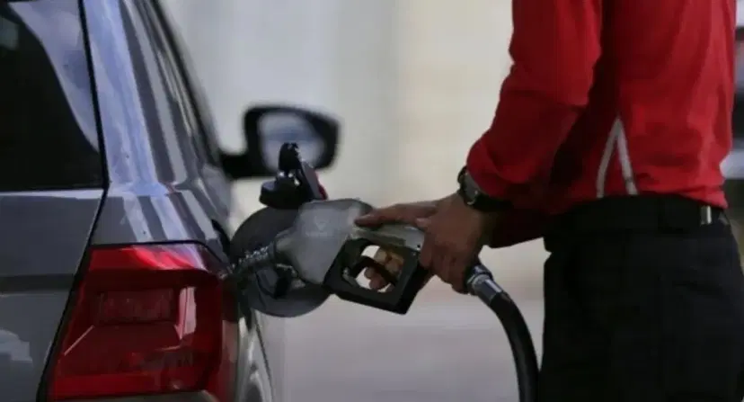Precio de la gasolina noviembre Esto pasará con el precio de la gasolina en noviembre: gobierno fijó la tarifa por ciudades