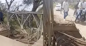 Puente en Santander de Quilichao (Cauca) quedó dañado por un ataque con explosivos. Atentado con explosivos contra un puente en Santander de Quilichao, Cauca, afectó a 200 familias