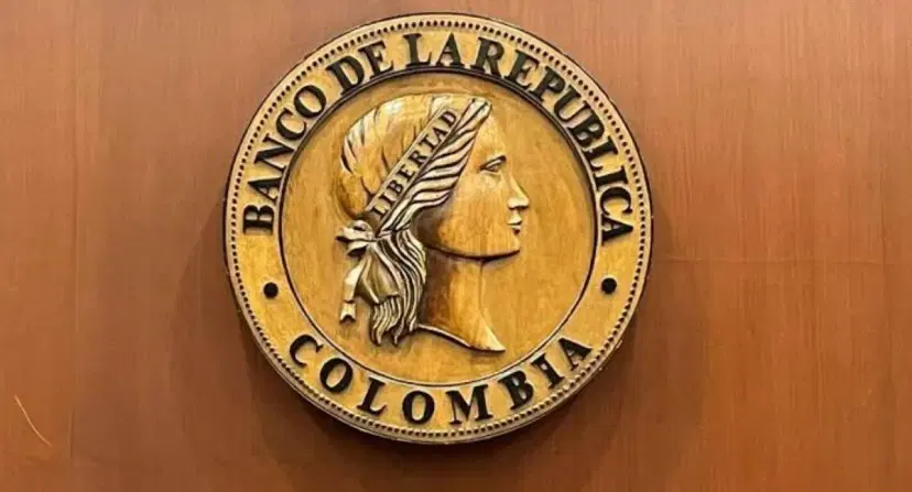 Rueda de prensa del Banco de la República Banco de la República mantiene tasa de interés inalterada en 12,25 %: esto dijo el gerente